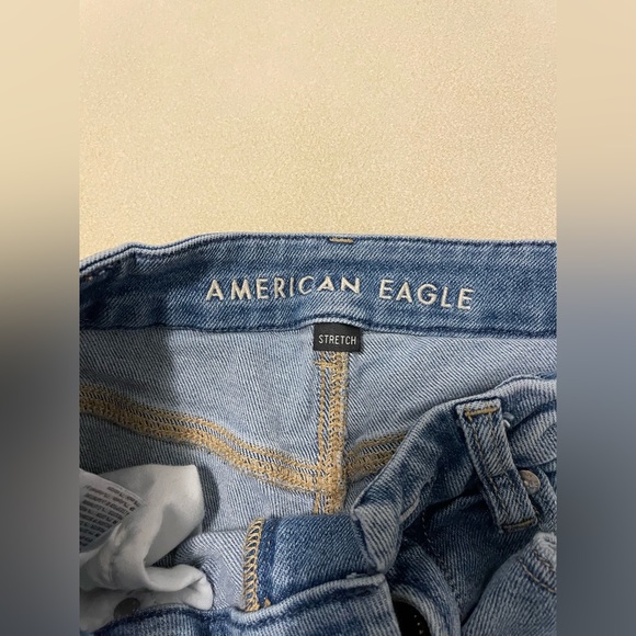 American Eagle Curvy Stretch Ripped Mom Jeans (Short Length) - Picture 5 of 8